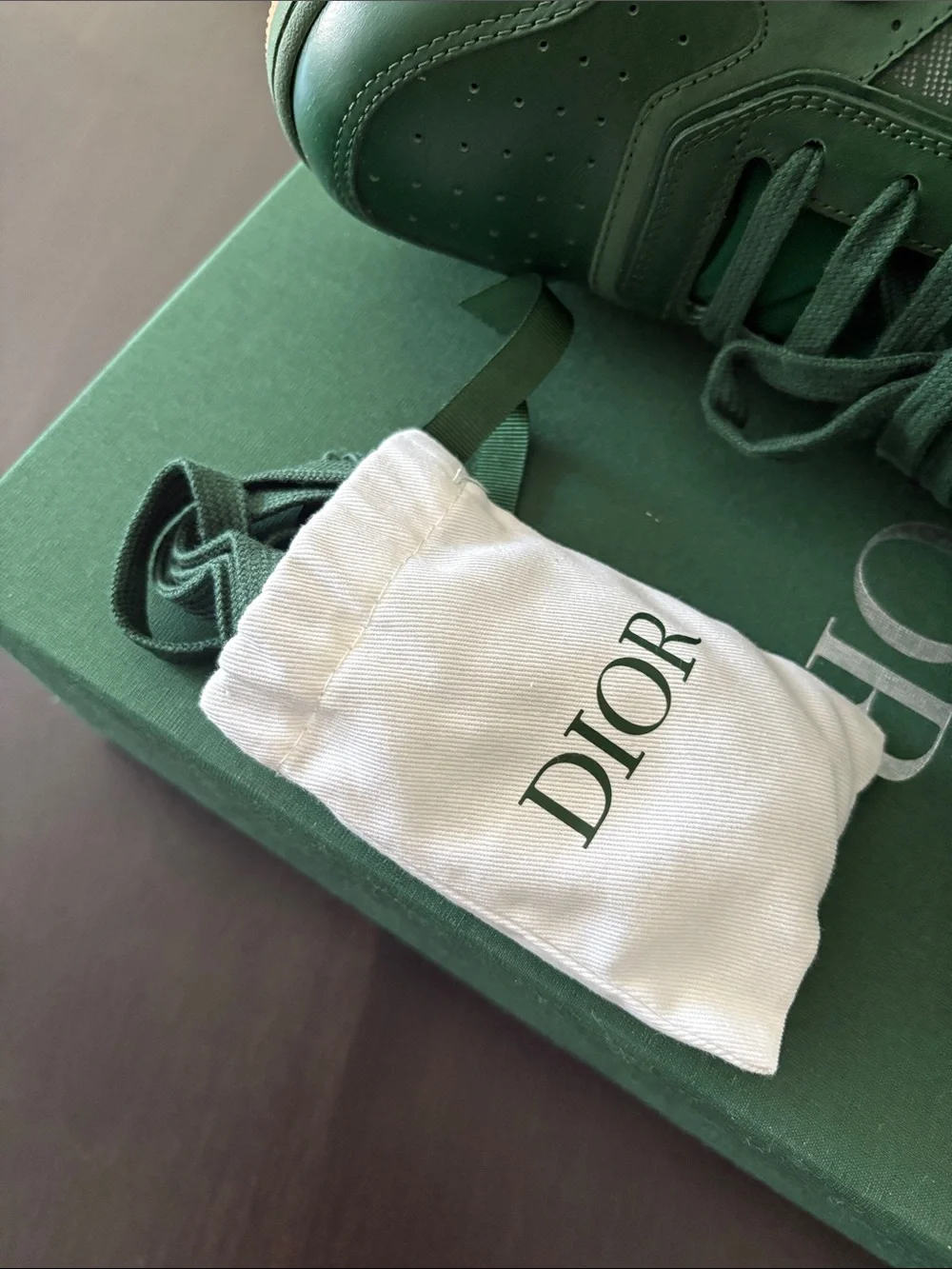Dior Dark Green Low-Top Calf Galaxy Sneakers Green/Beige - Picture 7 of 7